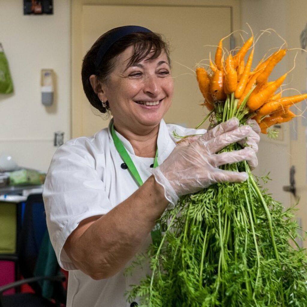 t Women's Lunch Place, Chef Inna Khitrik and her team provide 400 scratch-cooked meals per day to unhoused women in Greater Boston, six days a week.